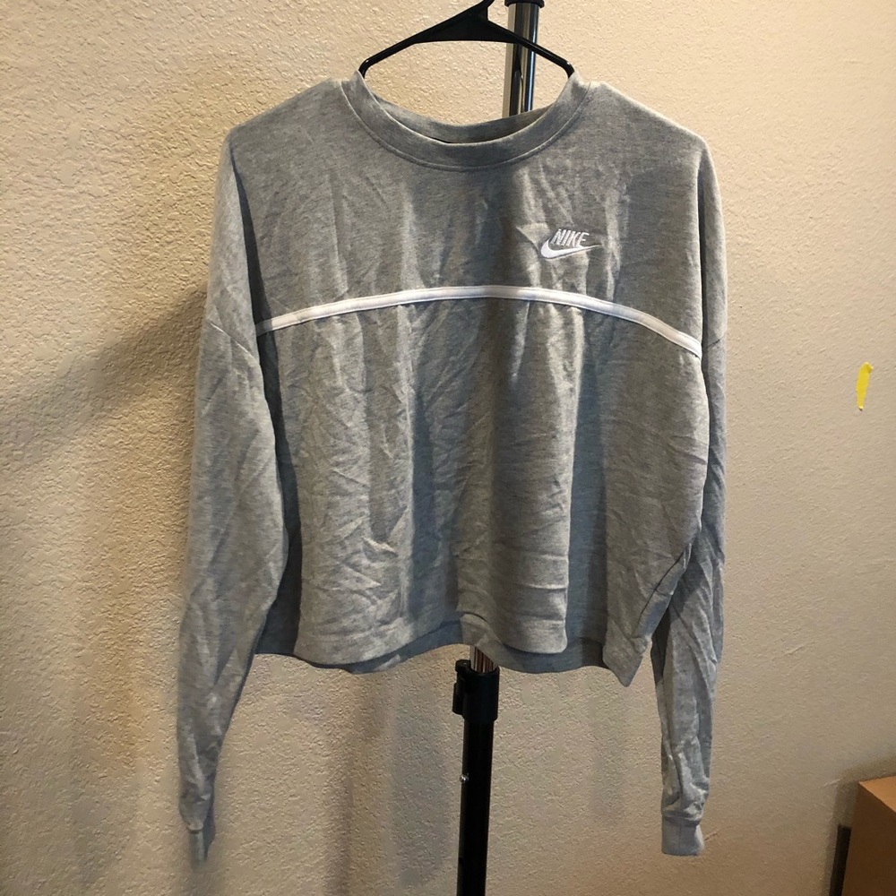 Nike Medium Sweater